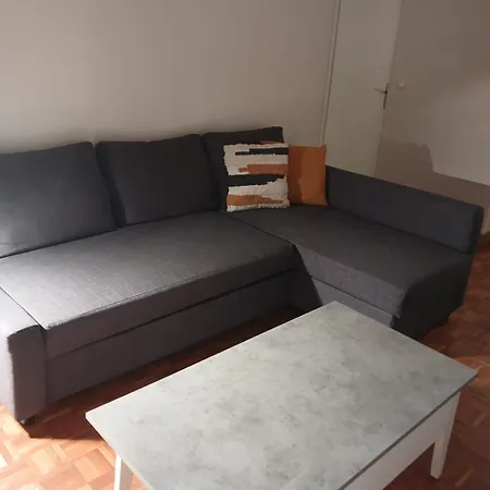 Ferienwohnung Le Petit Refuge Drancy Exterior foto